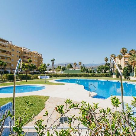 Espectacular Residencial En 2A Linea Piscina Tenis Algarrobo Costa Exterior foto