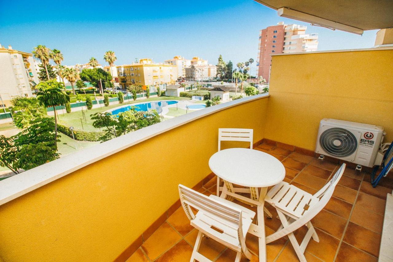 Espectacular Residencial En 2A Linea Piscina Tenis Algarrobo Costa Exterior foto